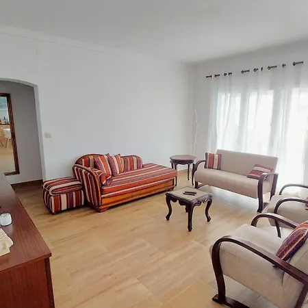 Lucia's Place * נאזרה