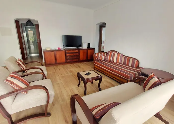 Lucia's Place Назаре